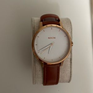 Nixon Kensington Watch - excellent condition